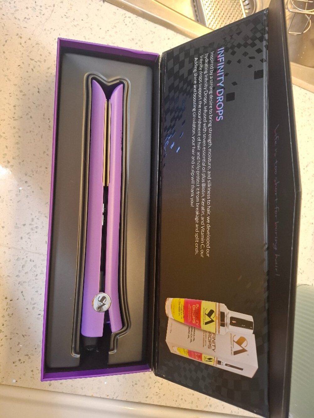 Straight ahead hair straightener